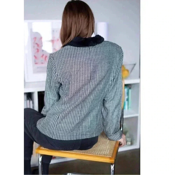 Julian Taylor Vintage Houndstooth Blazer With Faux Fur Collar Size 12 90s Black - Picture 2 of 14